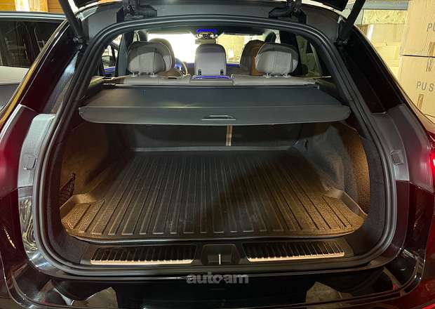 Mercedes-Benz EQE SUV