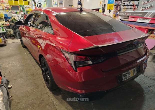 Hyundai Elantra 2022 — photo 5