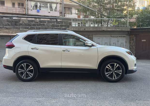 Nissan Rogue 2020 — լուսանկար 2