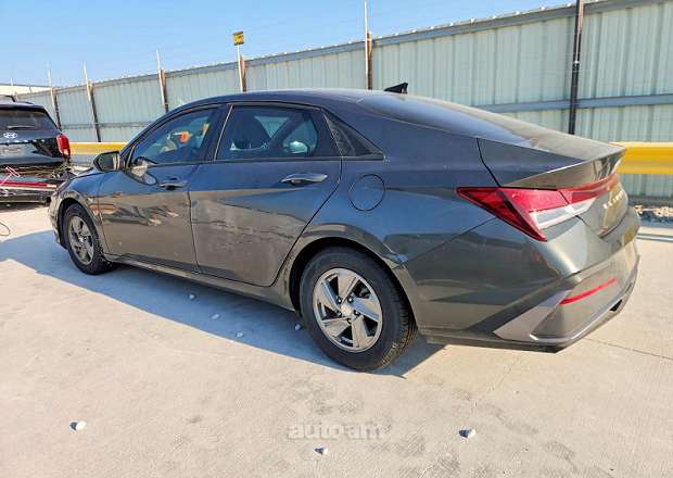 Hyundai Elantra 2024 — լուսանկար 5