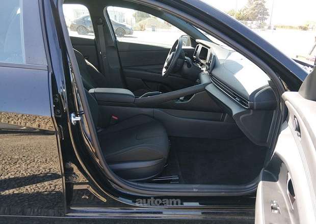 Hyundai Elantra 2026 — լուսանկար 8