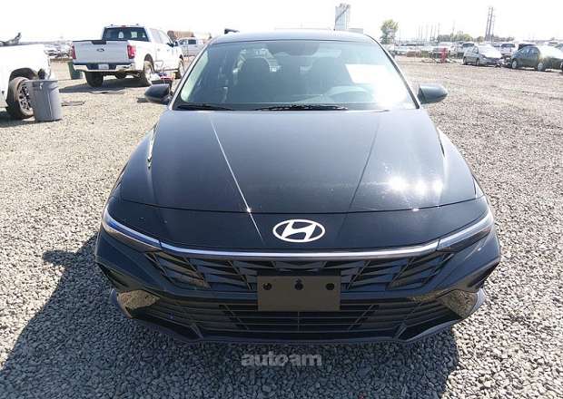 Hyundai Elantra 2026 — լուսանկար 2