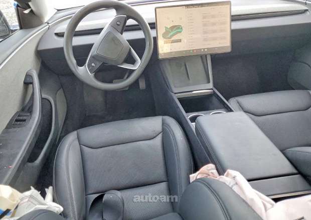 Tesla Model 3 2025 — լուսանկար 5