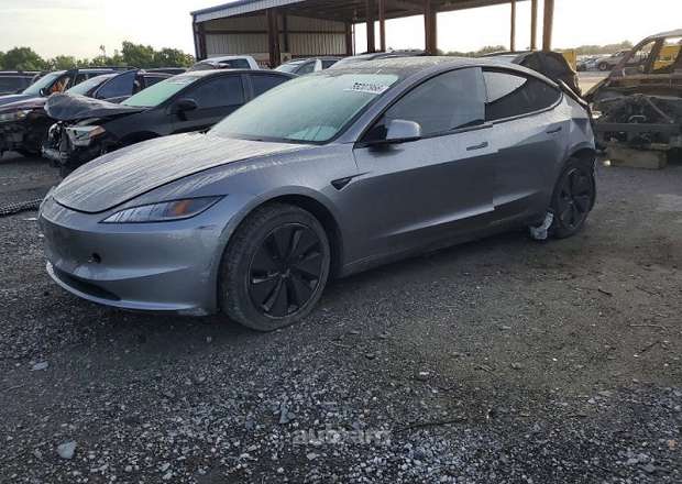 Tesla Model 3 2025 — լուսանկար 4