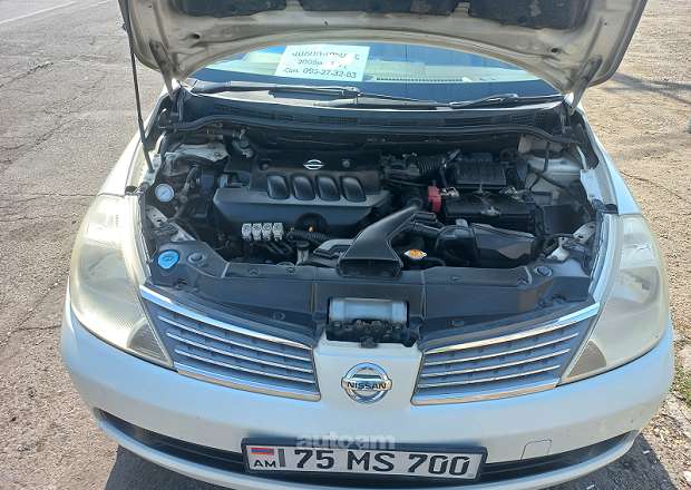 Nissan Tiida 2005 — photo 7