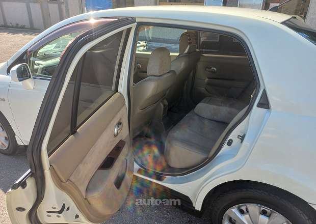 Nissan Tiida 2005 — photo 6