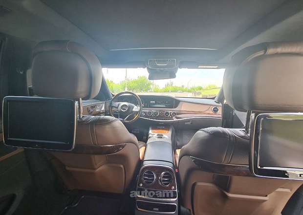 Mercedes-Benz S 63 AMG