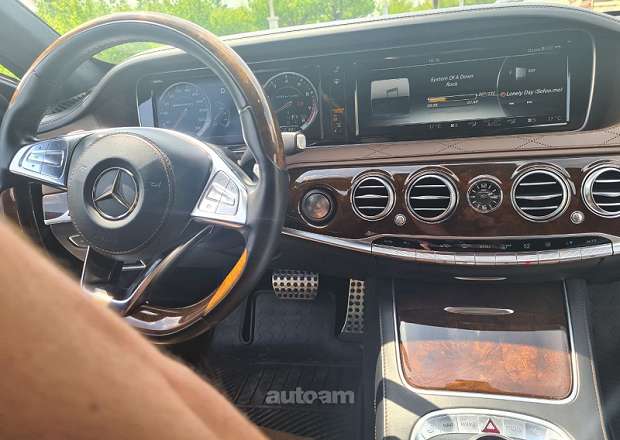 Mercedes-Benz S 63 AMG