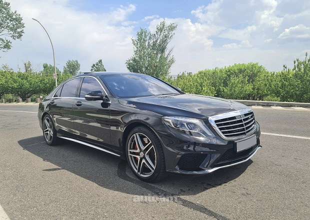 Mercedes-Benz S 63 AMG
