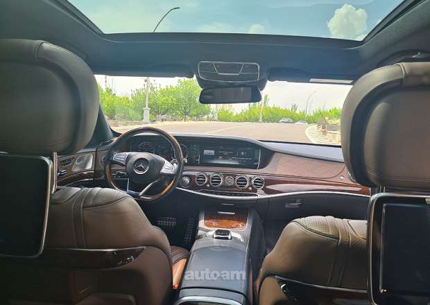 Mercedes-Benz S 63 AMG