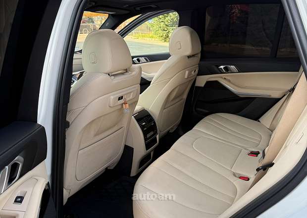 BMW X5 2019 — լուսանկար 13