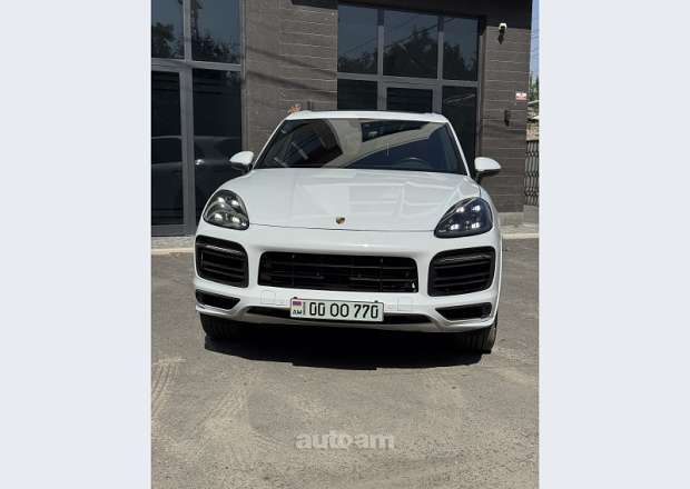 Porsche Cayenne 2020 — photo 1