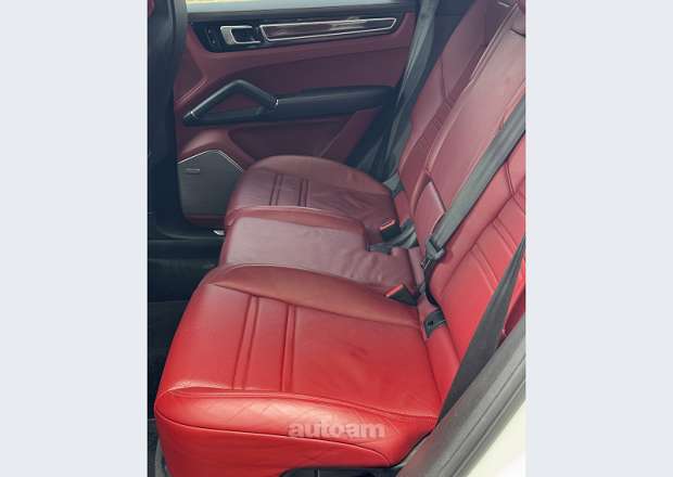 Porsche Cayenne 2020 — photo 4