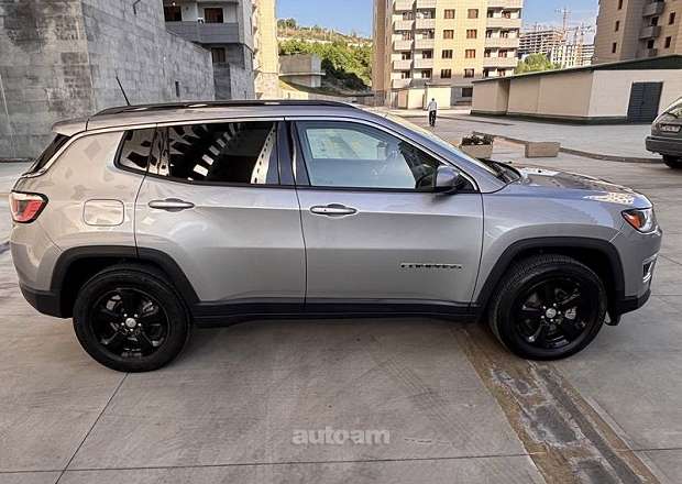 Jeep Compass 2019 — фото 3