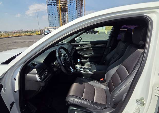 Honda Accord 2020 — լուսանկար 6