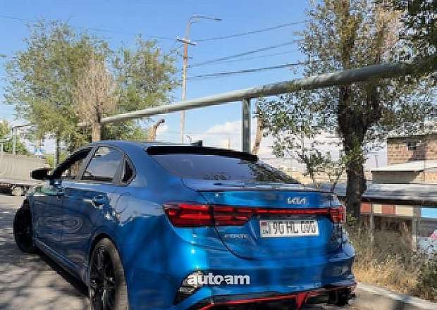 Kia Forte 2022 — լուսանկար 4