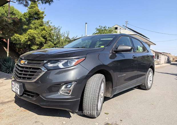 Chevrolet Equinox 2018 — լուսանկար 2