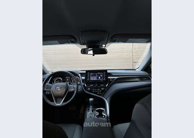 Toyota Camry 2022 — photo 7