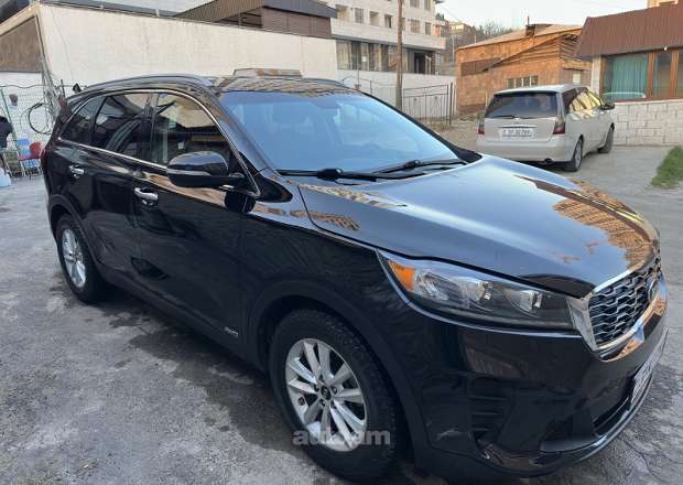 Kia Sorento 2019 — լուսանկար 1