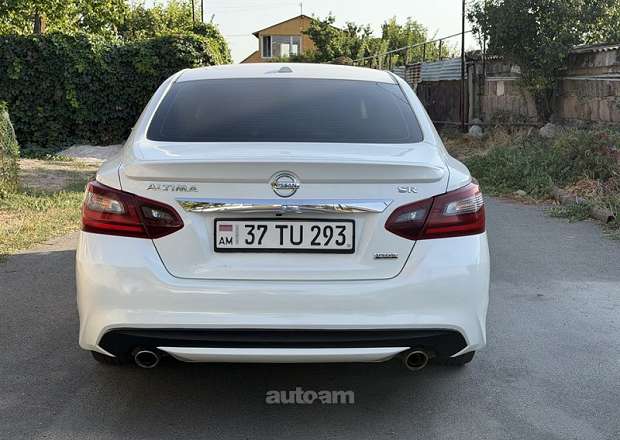 Nissan Altima 2018 — լուսանկար 4