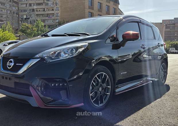 Nissan Note 2018 — լուսանկար 1