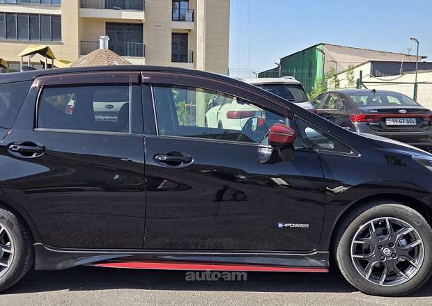 Nissan Note 2018 — լուսանկար 4