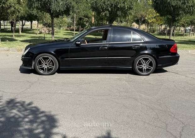Mercedes-Benz E 350 2005 — լուսանկար 2