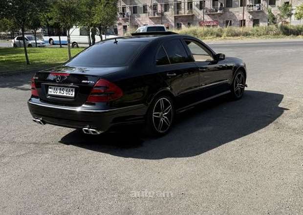 Mercedes-Benz E 350 2005 — լուսանկար 4