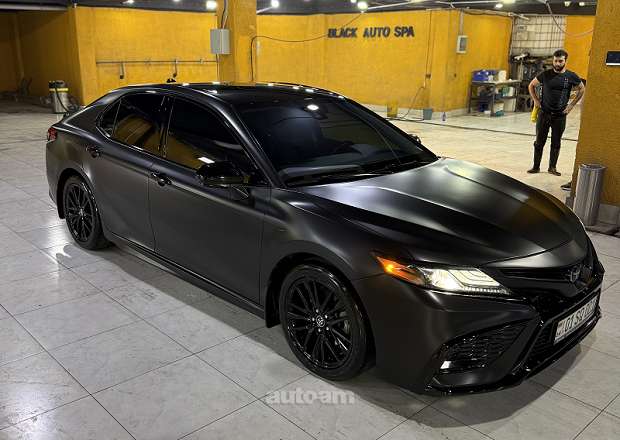 Toyota Camry 2020 — լուսանկար 1