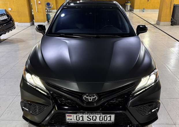 Toyota Camry 2020 — լուսանկար 4