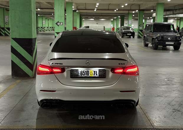 Mercedes-Benz E 350 2022 — լուսանկար 8