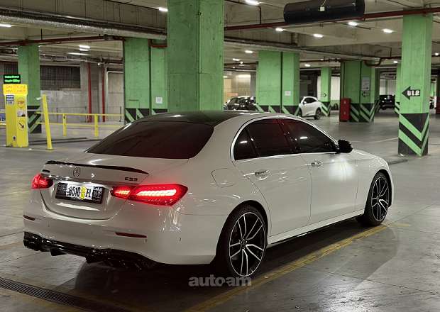 Mercedes-Benz E 350 2022 — լուսանկար 7