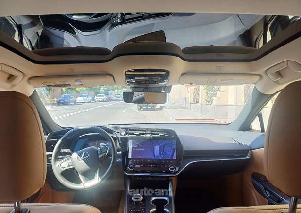 Lexus RZ 450e 2023 — photo 5