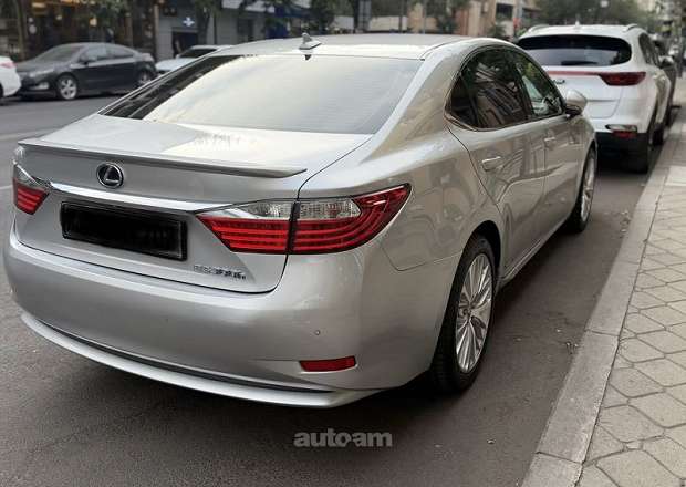 Lexus ES 300 2013 — լուսանկար 4