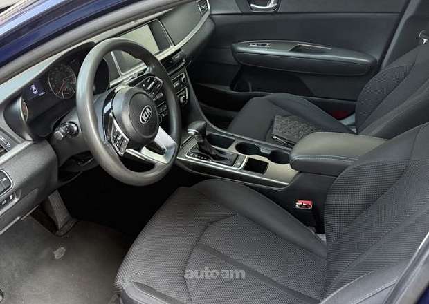 Kia Optima 2019 — լուսանկար 5
