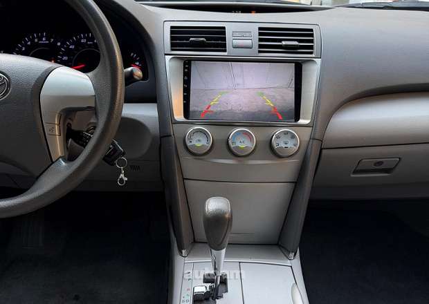Toyota Camry 2010 — լուսանկար 7