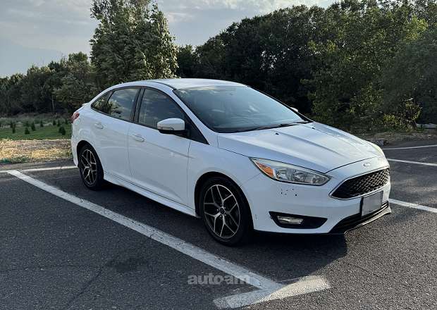 Ford Focus 2015 — լուսանկար 1
