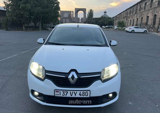 Renault Logan 2013 — photo 4