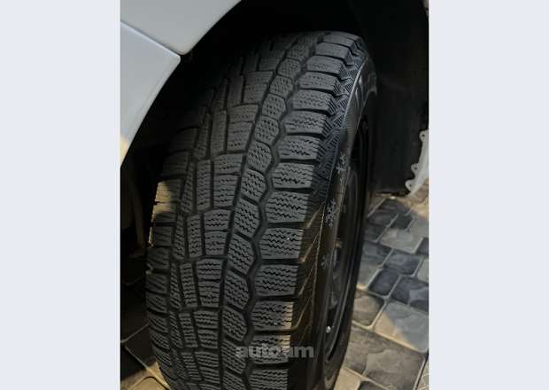 Renault Logan 2013 — photo 7