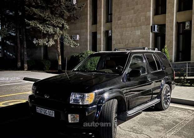 Infiniti QX4 2000 — լուսանկար 3
