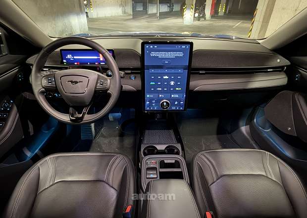 Ford Mustang 2025 — լուսանկար 8
