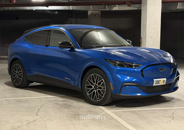 Ford Mustang 2025 — լուսանկար 1