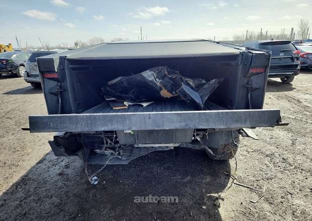 Tesla Cybertruck 2024 — photo 5