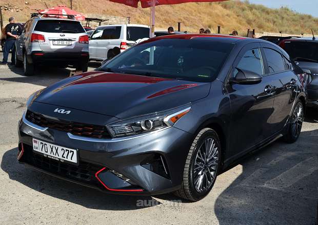 Kia Forte 2022 — լուսանկար 2