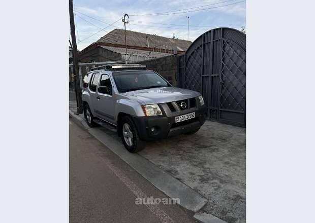 Nissan Xterra 2005 — լուսանկար 1