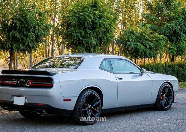 Dodge Challenger 2023 — լուսանկար 3