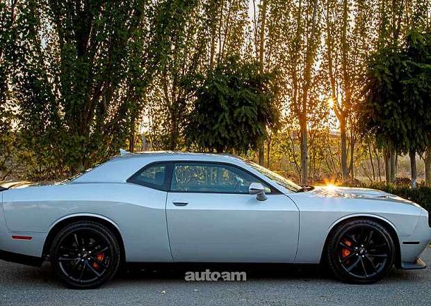 Dodge Challenger 2023 — լուսանկար 8