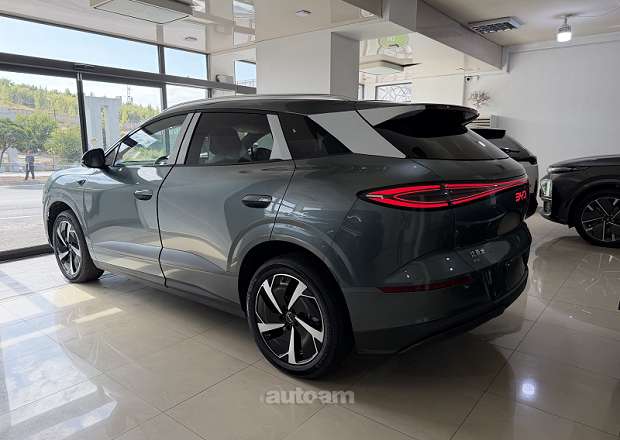 BYD SEA Lion 06