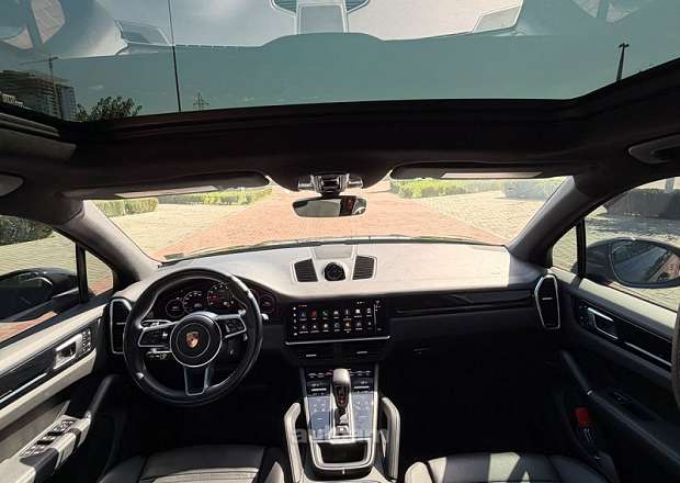 Porsche Cayenne 2022 — photo 9