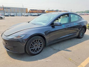 Tesla Model 3  2024 